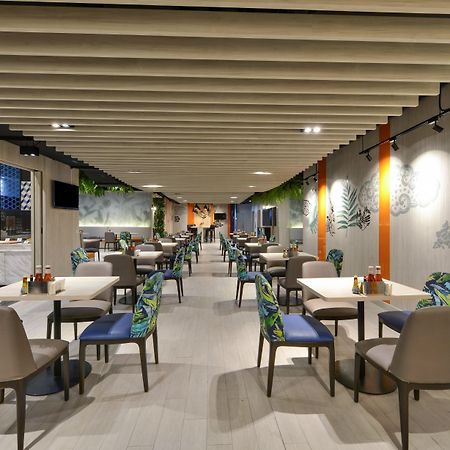 Holiday Inn Express Bangkok Sukhumvit 11, An Ihg Hotel Εξωτερικό φωτογραφία