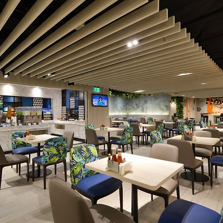 Holiday Inn Express Bangkok Sukhumvit 11, An Ihg Hotel Εξωτερικό φωτογραφία