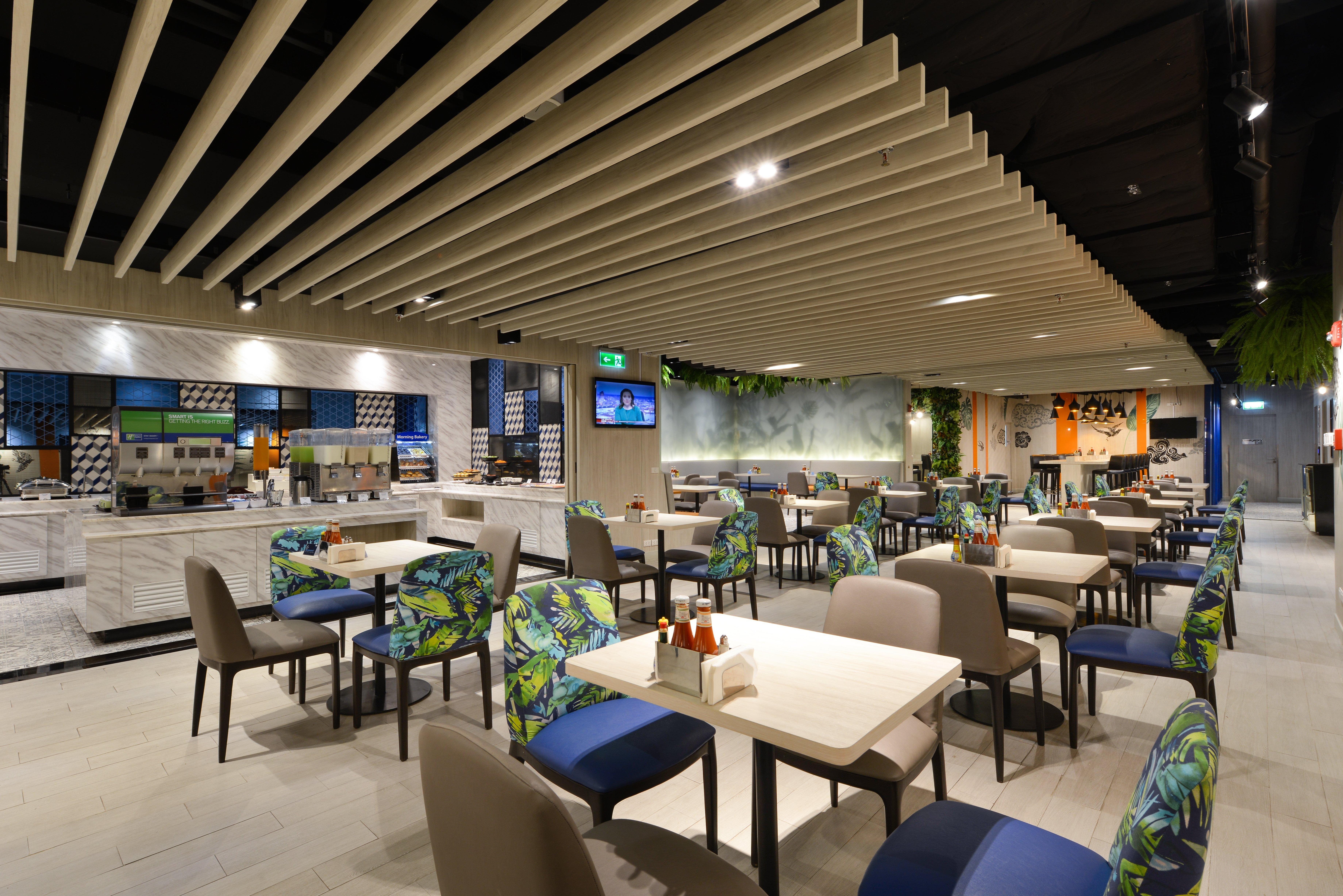 Holiday Inn Express Bangkok Sukhumvit 11, An Ihg Hotel Εξωτερικό φωτογραφία