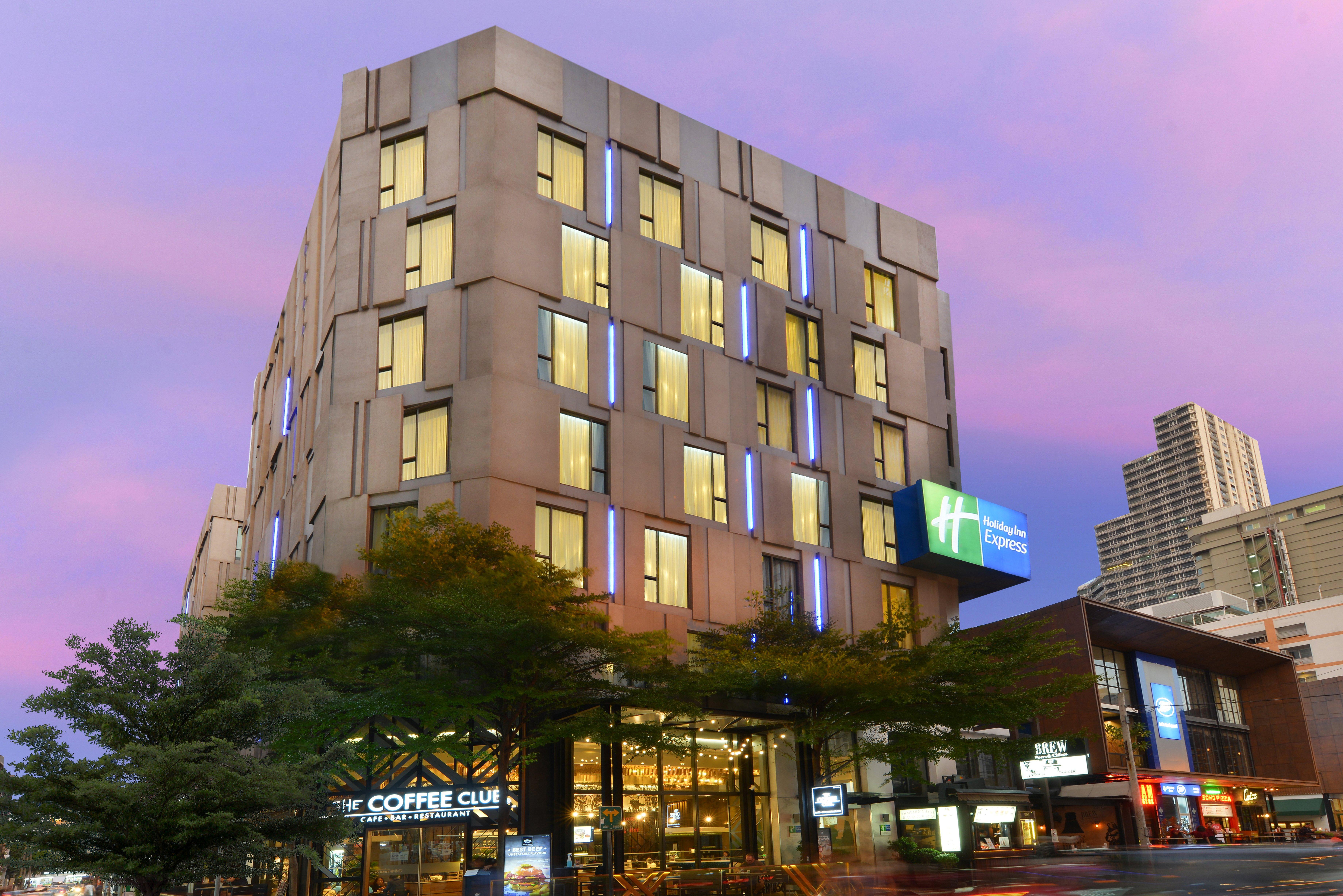 Holiday Inn Express Bangkok Sukhumvit 11, An Ihg Hotel Εξωτερικό φωτογραφία