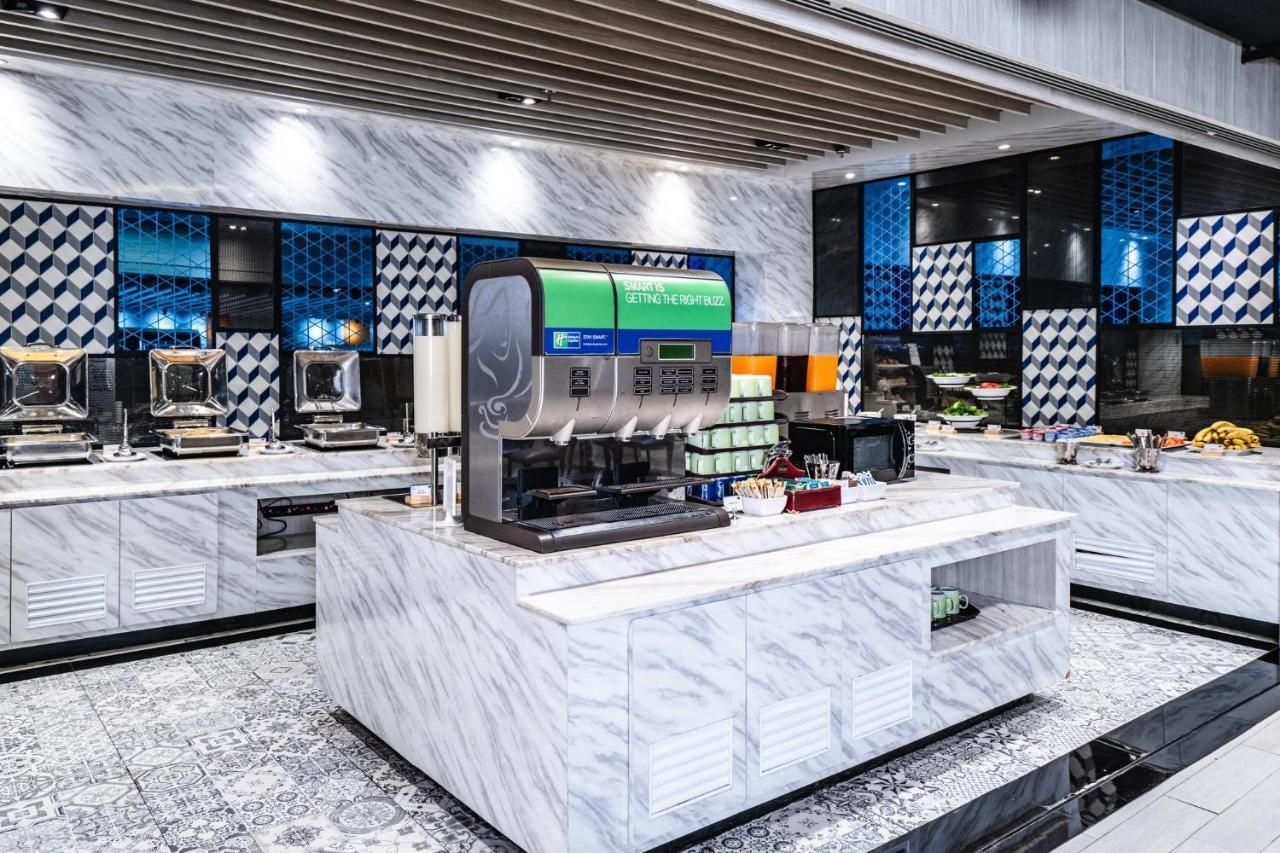 Holiday Inn Express Bangkok Sukhumvit 11, An Ihg Hotel Εξωτερικό φωτογραφία