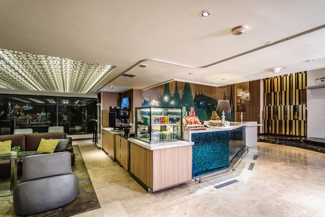 Holiday Inn Express Bangkok Sukhumvit 11, An Ihg Hotel Εξωτερικό φωτογραφία