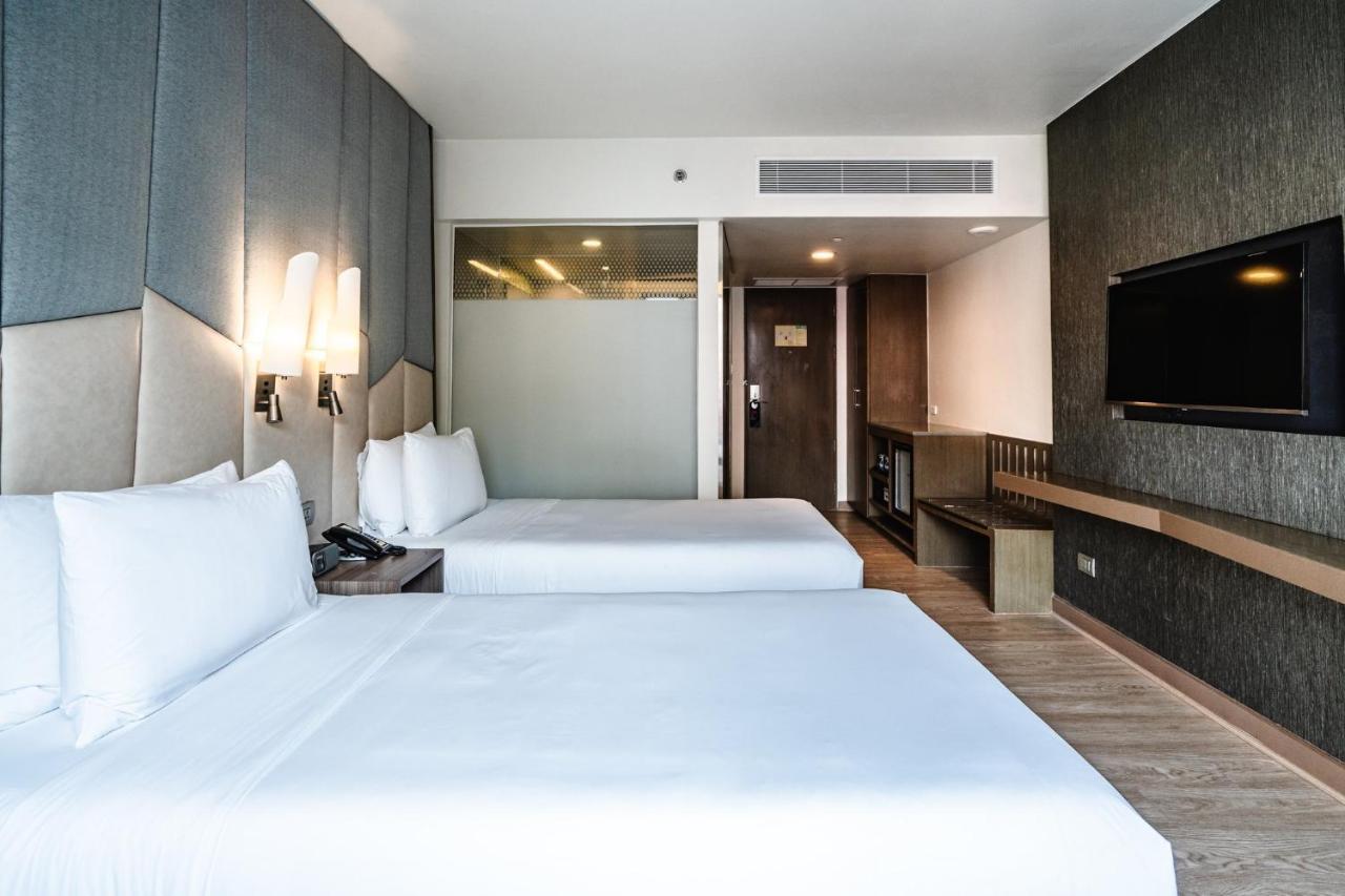 Holiday Inn Express Bangkok Sukhumvit 11, An Ihg Hotel Εξωτερικό φωτογραφία