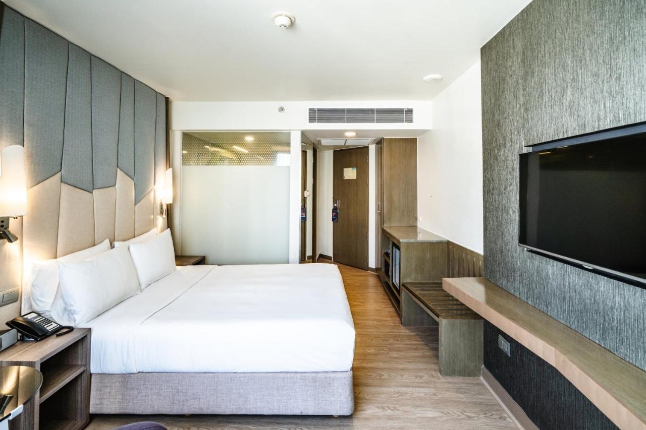 Holiday Inn Express Bangkok Sukhumvit 11, An Ihg Hotel Εξωτερικό φωτογραφία